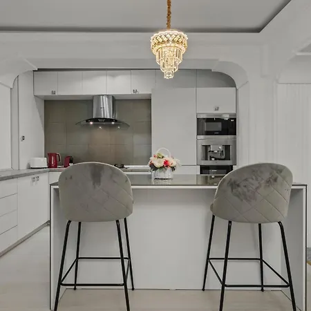 Herastrau Grand - 2 Or 3 Bedroom *