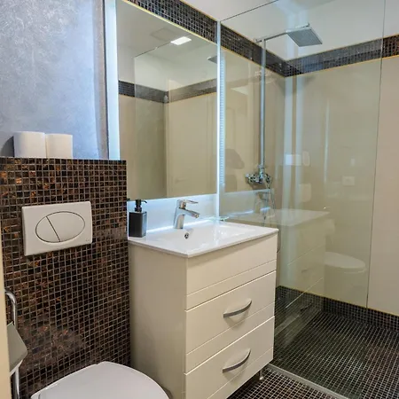 Herastrau Grand - 2 Or 3 Bedroom Apartment *