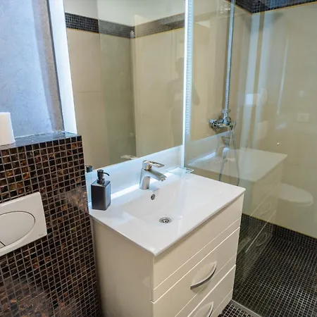 Herastrau Grand - 2 Bedroom * Bucureşti