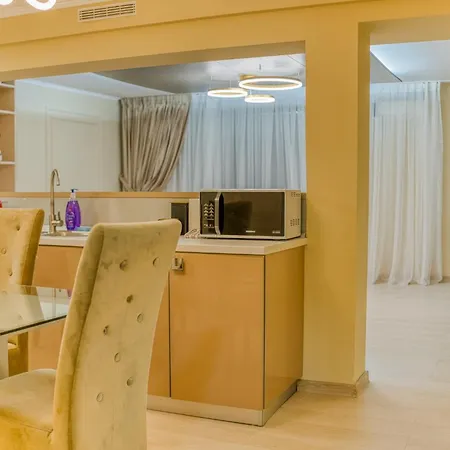 Herastrau Grand - 2 Bedroom Apartament Bucureşti