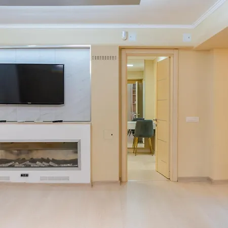 Apartament Herastrau Grand - 2 Bedroom Bucureşti